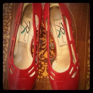 Rose Hommerson Red shoes